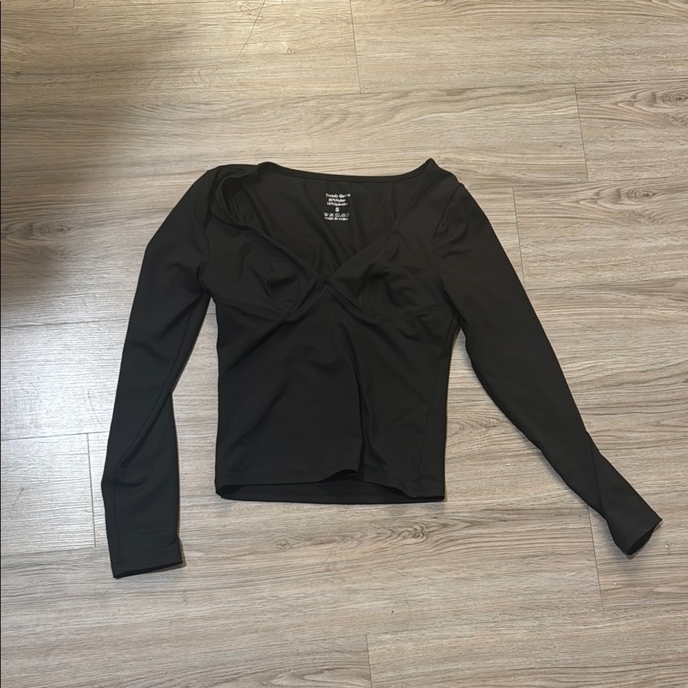 Elegant Black Long Sleeve Top